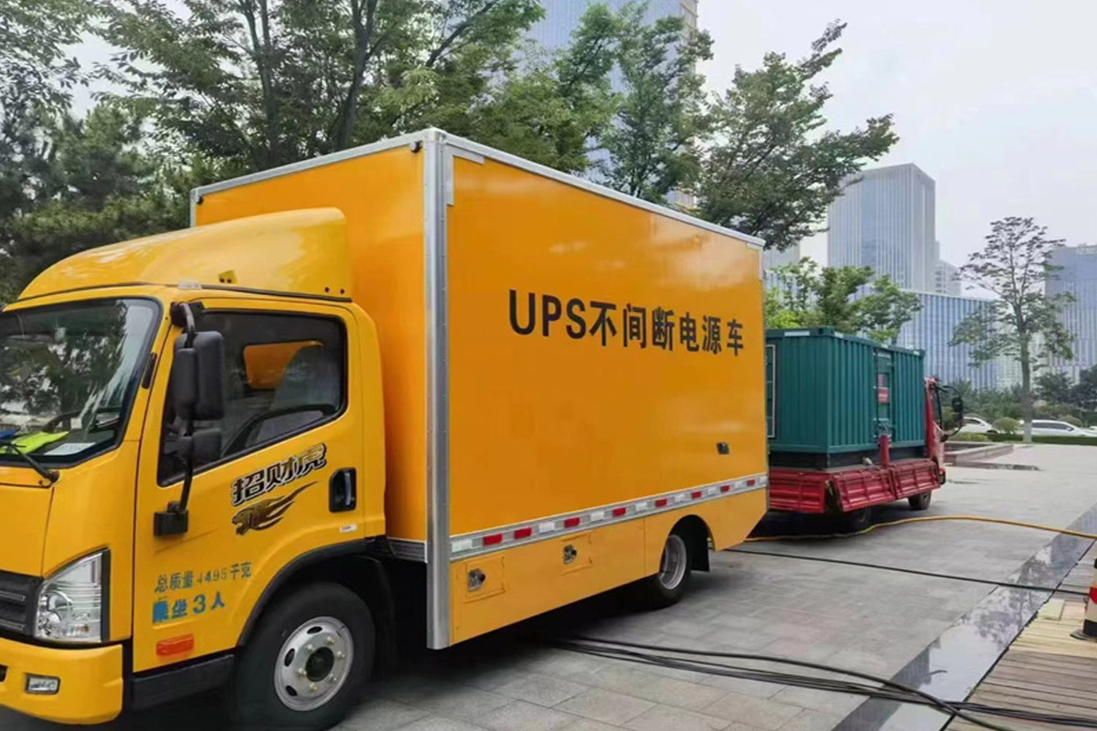 连南发电机租赁施工现场