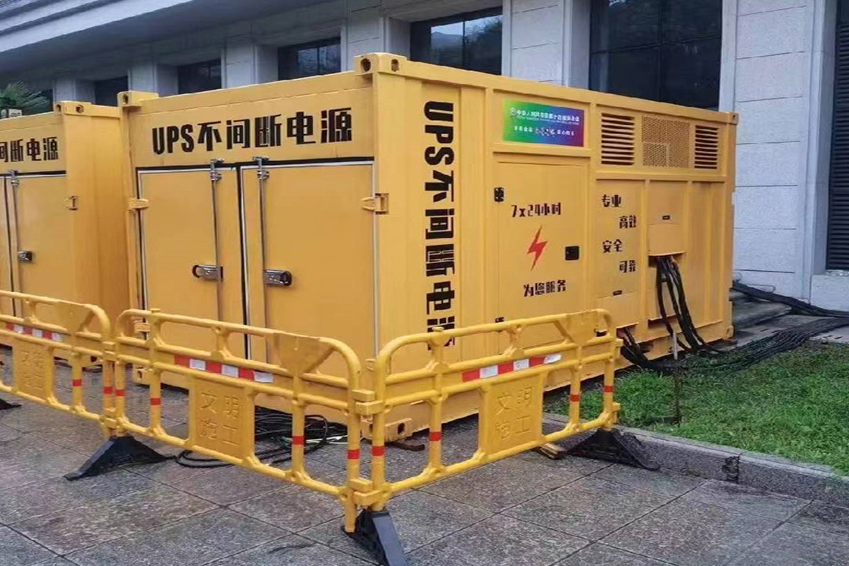 连南发电机租赁施工现场